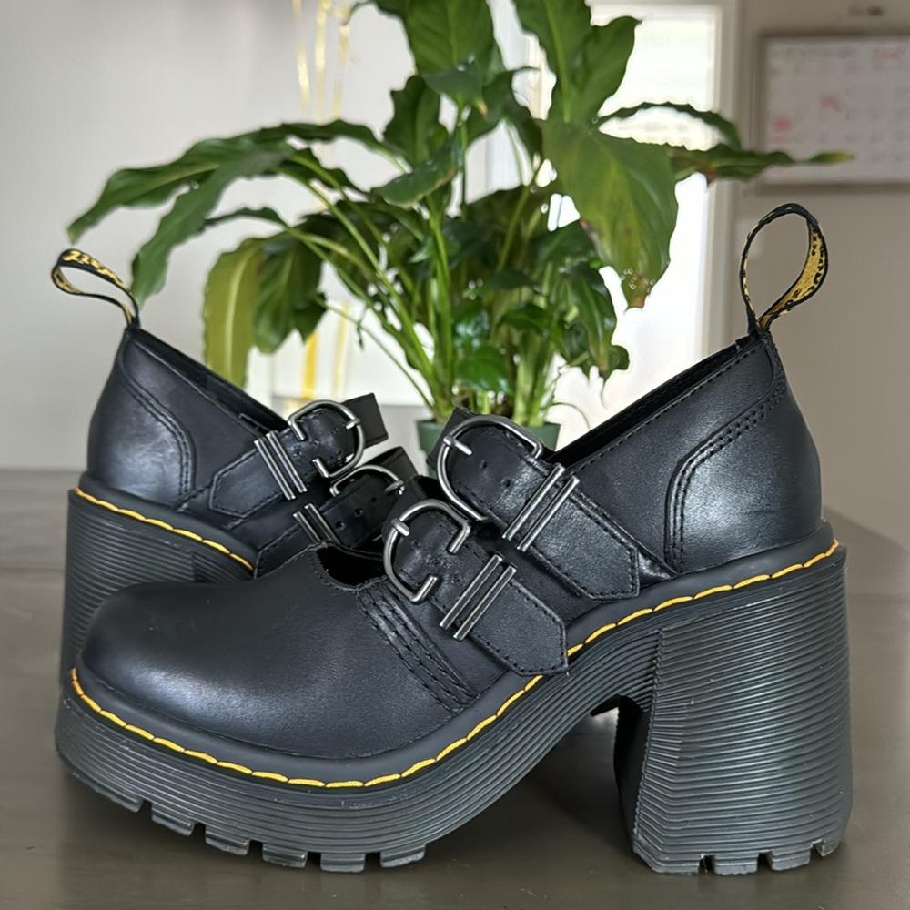 Dr. Martens- Eviee Platform